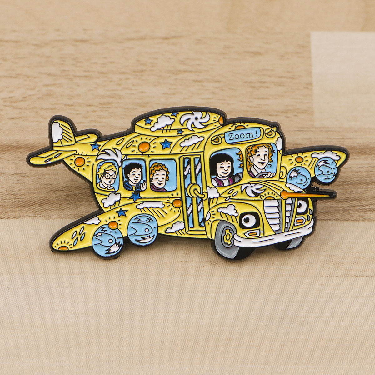 Funny School Bus Enamel Pin Ba - Party Games Bus reseña y precio