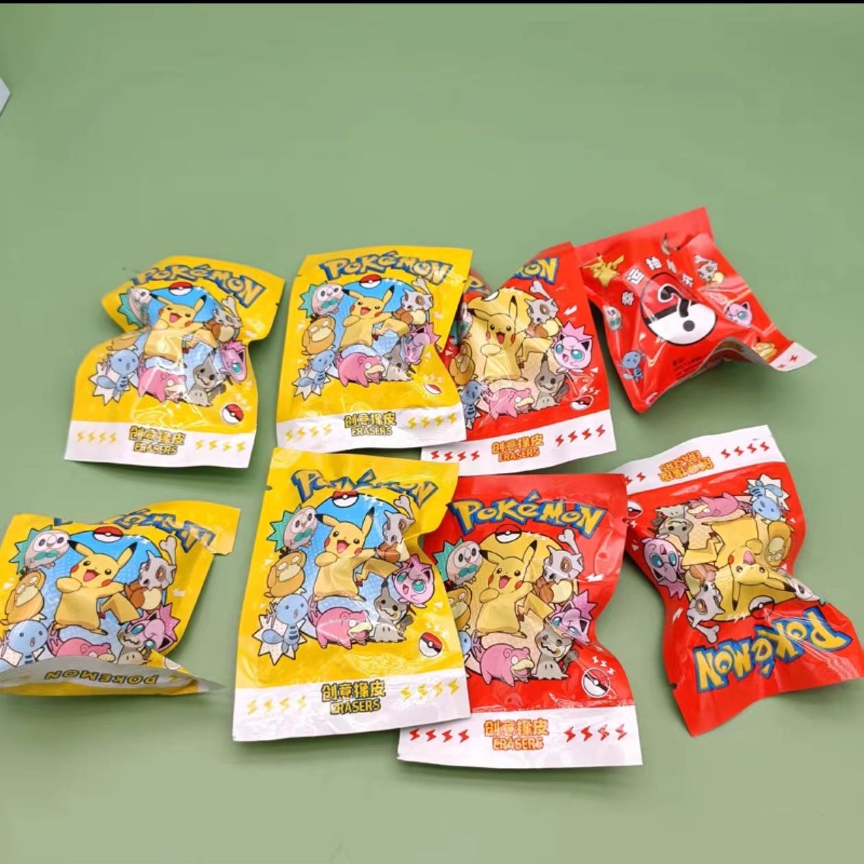Pokemon Blind Bag Eraser Surpr - Party Games Box reseña y precio