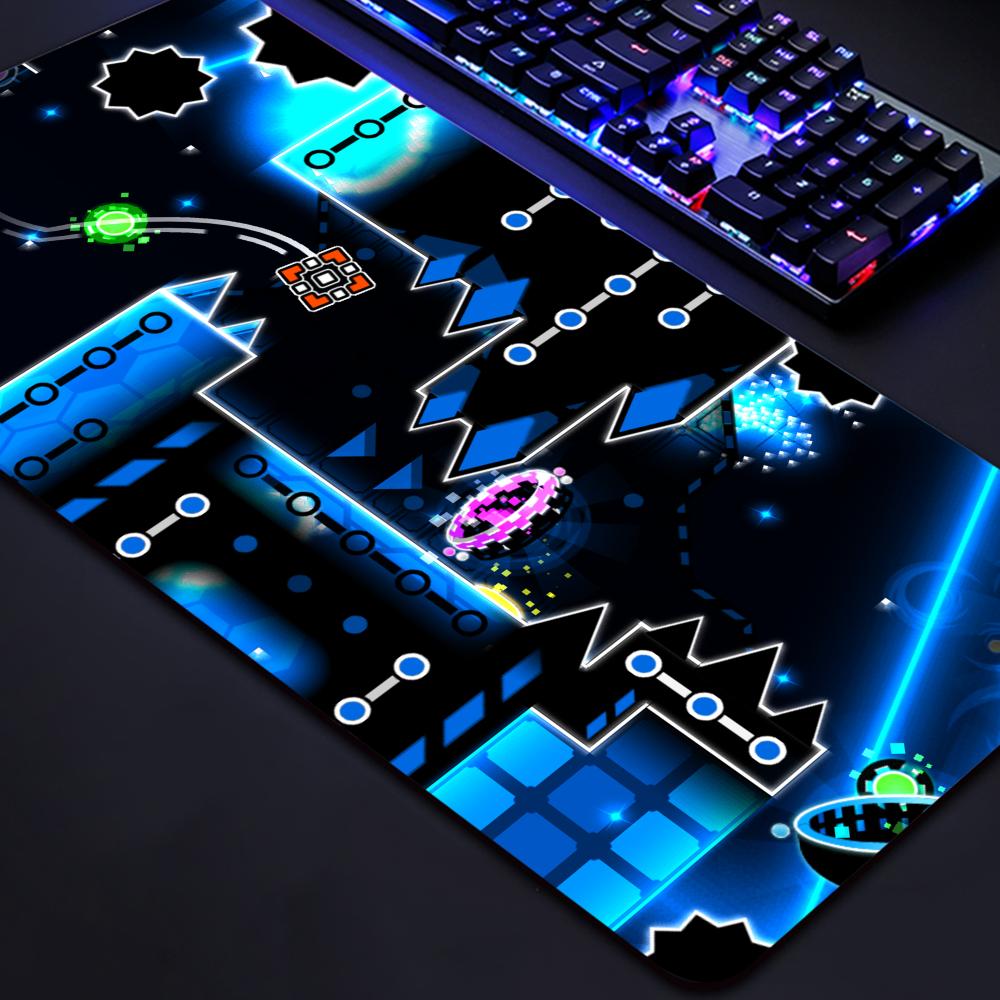 Mouse Pad Geometry Dash Gaming - Kubb Game Yard reseña y precio